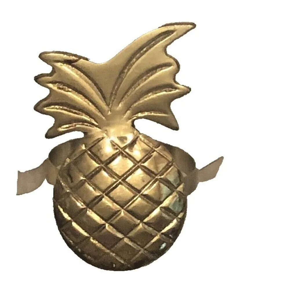 Pineapple Napkin Rings Set of 4 Gold Tone Welcome Beach Summer Cottage Home